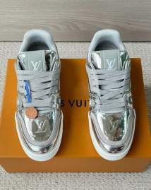 Picture of Louis Vuitton Shoes _SKULVsz35-44hnq120116385
